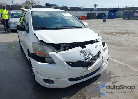 2009 Toyota Yaris S z USA, uszkodzony, nr VIN JTDBT903491299921